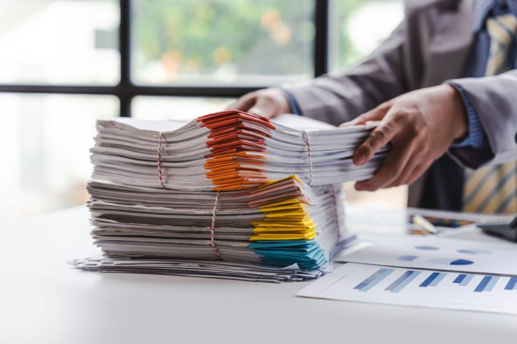 W jaki sposób niszczyć dokumenty